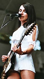 pjharvey03-1.jpg