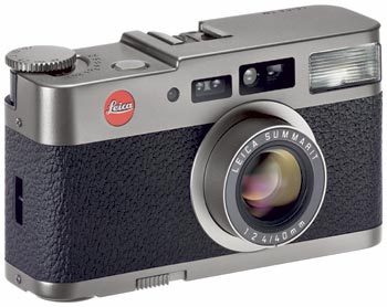 leica_cm.jpg