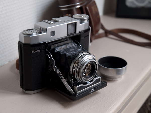 Mamiya6.jpg