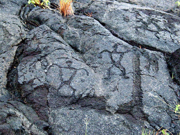 Petroglyphs_2.jpg